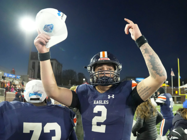 High School Football Recruiting in 2026 Reflects Shift Toward Dual-Threat Quarterbacks