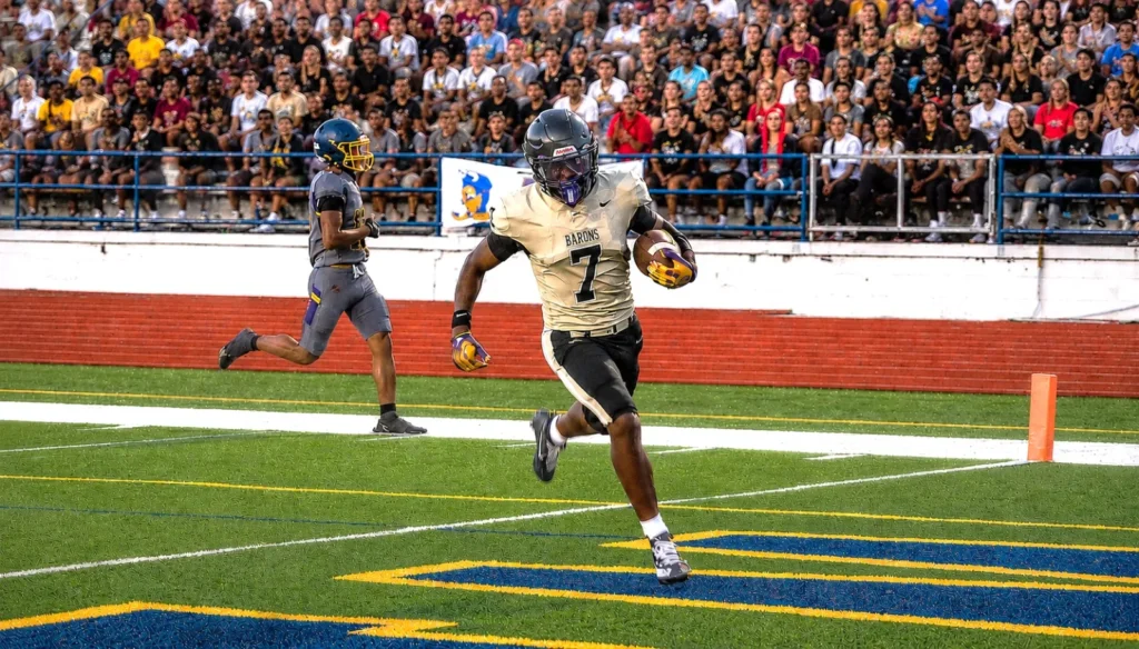 Alex McCollough: The Rising Star Redefining Two-Way Dominance at St. Petersburg Catholic